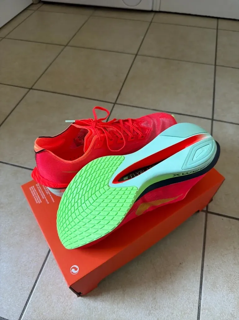 Gebrauchtes Nike ZoomX Vaporfly Next 4 bike — Bild 5 von 6