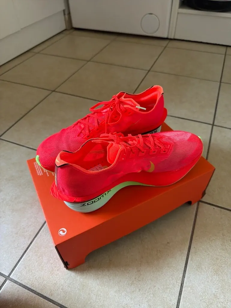 Gebrauchtes Nike ZoomX Vaporfly Next 4 bike — Bild 3 von 6