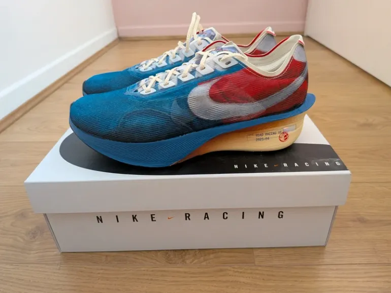 Pegasus ZoomX Vaporfly NEXT% 4 PRM bike d'occasion — image 6 sur 15