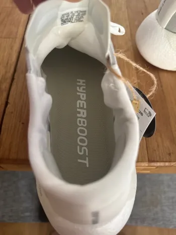 Used Adidas Hyper Boost bike — image 5 of 7