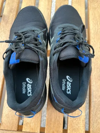 Used Asics Venture 10 bike — image 4 of 7