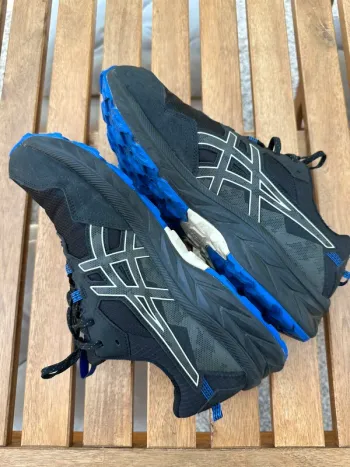 Used Asics Venture 10 bike — image 3 of 7