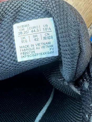 Used Asics Venture 10 bike — image 7 of 7