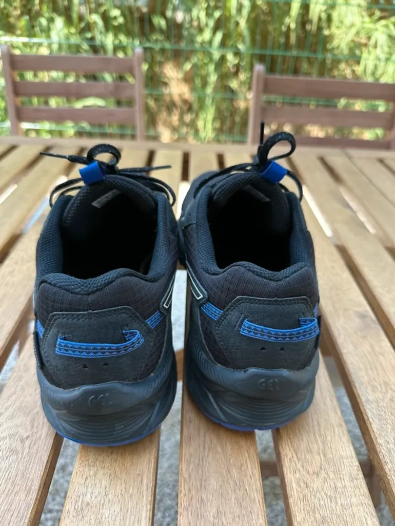 Used Asics Venture 10 bike — image 5 of 7