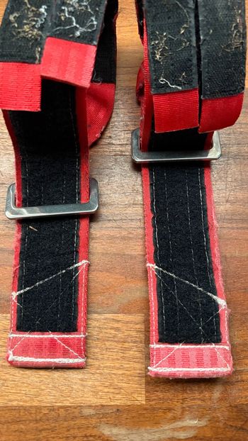 Aurora Pedal Straps V2 bike usato — immagine 2 di 3