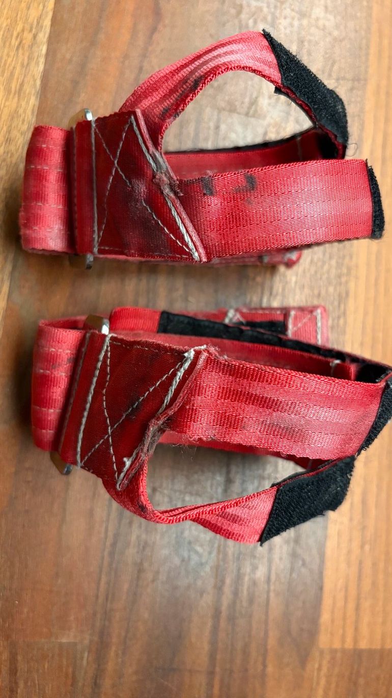 Aurora Pedal Straps V2 bike usato — immagine 3 di 3