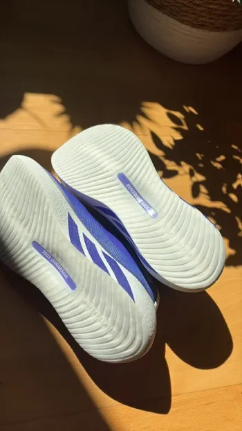 Adidas Hyperboost bike d'occasion — image 7 sur 7