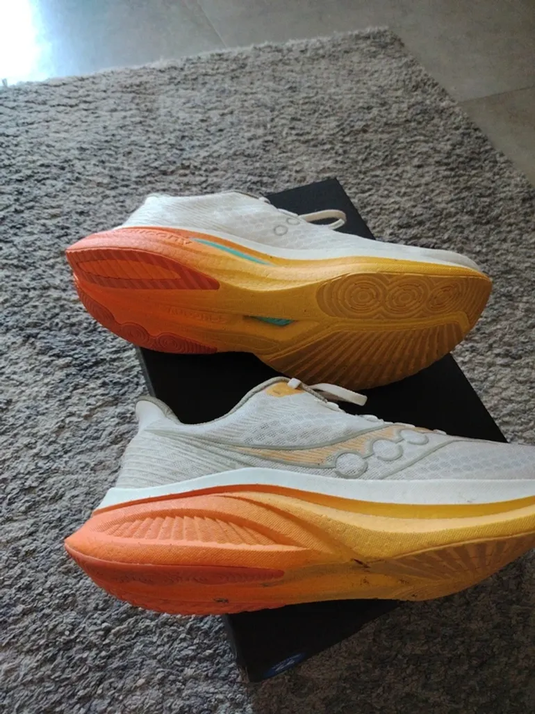 Używany Saucony Endorphin Speed 5 bike — zdjęcie 3 z 5