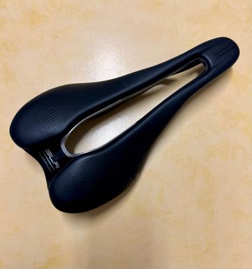 Selle Italia Selle Itali SLR Boost TM Superflow S3 2026 Saddles & Seatposts d'occasion