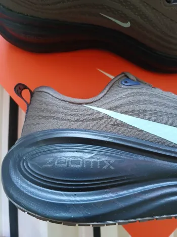 Brugt Nike Vomero+ bike — billede 2 af 13