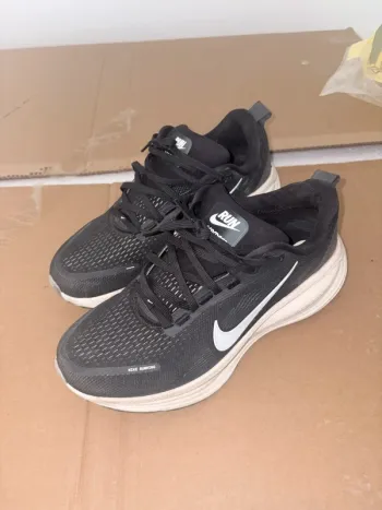 Nike Airzoom bike d'occasion — image 1 sur 2