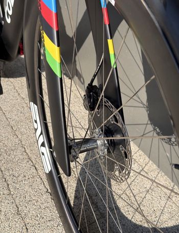 Gebrauchtes Enve 4.5 Pro White or Silver 2026 bike — Bild 4 von 8