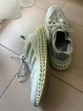 Used Adidas 4DFWD 2 bike — image 3 of 6