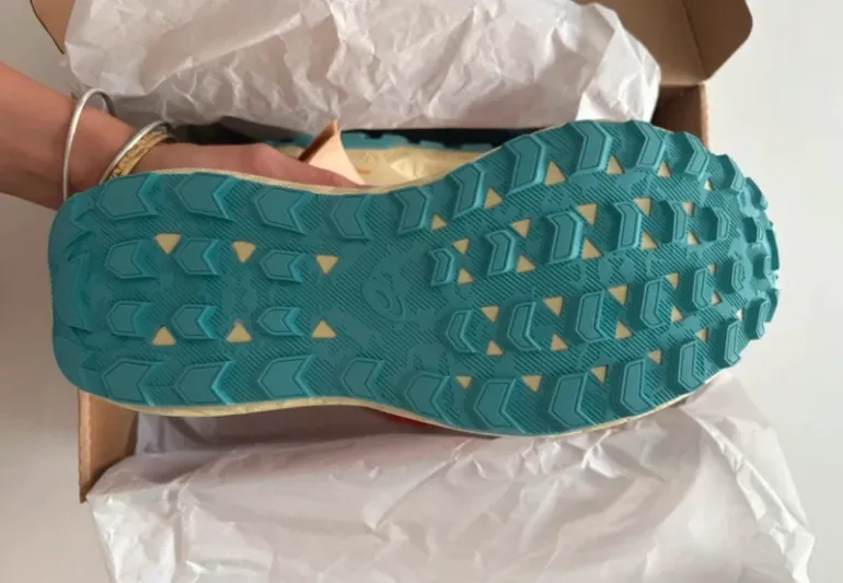 Used Asics Baskets bike — image 2 of 3
