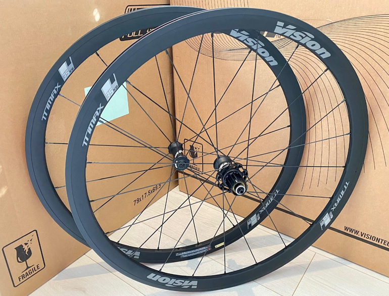 Używany Vision TriMax 35 SC Disc 2026 bike — zdjęcie 1 z 8