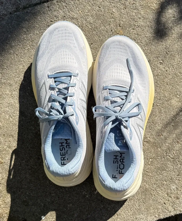 New Balance Laufschuhe bike usato — immagine 2 di 4