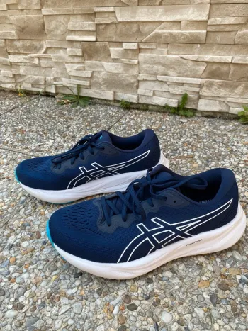 Asics Running bike usato — immagine 2 di 4