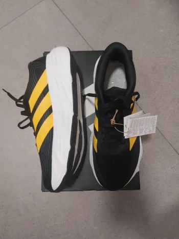 Used Adidas Galaxy 8 M bike — image 2 of 4