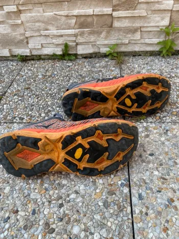 Gebrauchtes Hoka ProFly bike — Bild 4 von 4