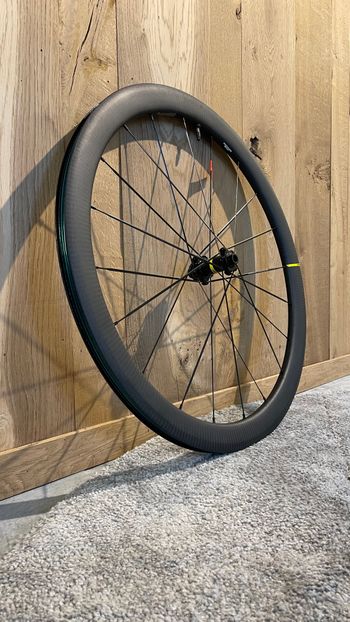 Mavic Cosmic Pro Carbon SL Disc 2020