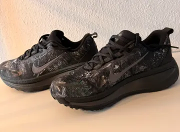 Used Nike Vomero Plus Running Shoes