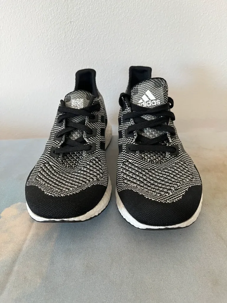 Adidas Pureboost DPR bike usato — immagine 2 di 5