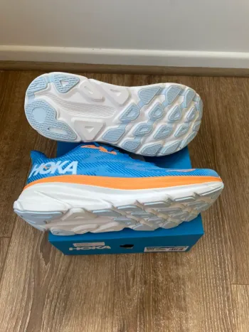 Hoka Clifton 9 bike usato — immagine 3 di 4