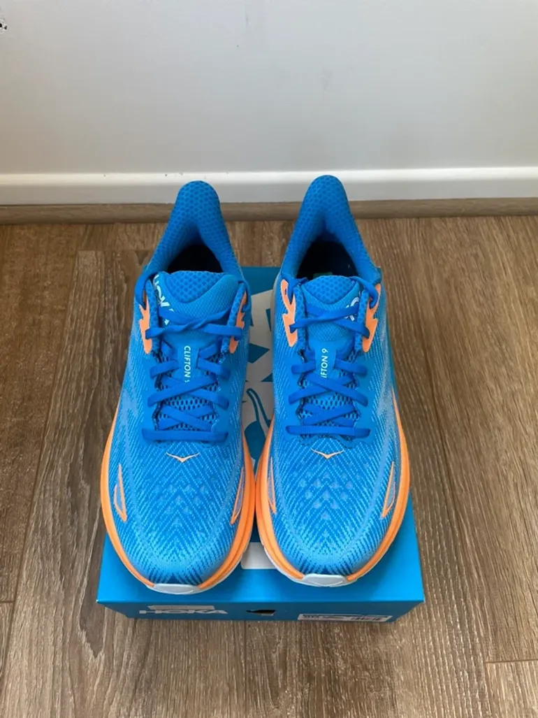 Hoka Clifton 9 bike usato — immagine 2 di 4