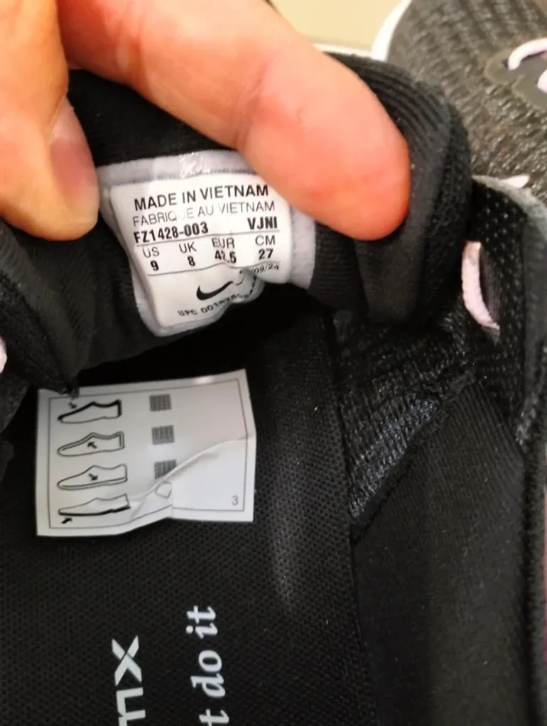 Gebrauchtes Nike ZoomX Invincible Run 3 bike — Bild 14 von 15