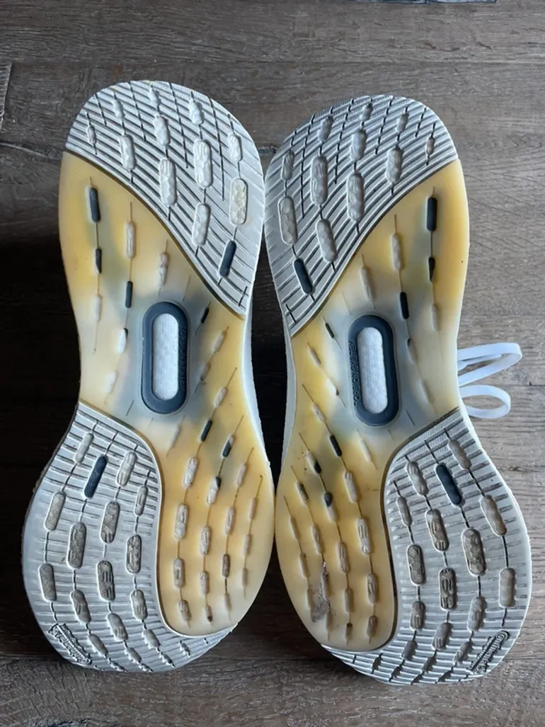 Adidas Ultraboost bike usato — immagine 5 di 8