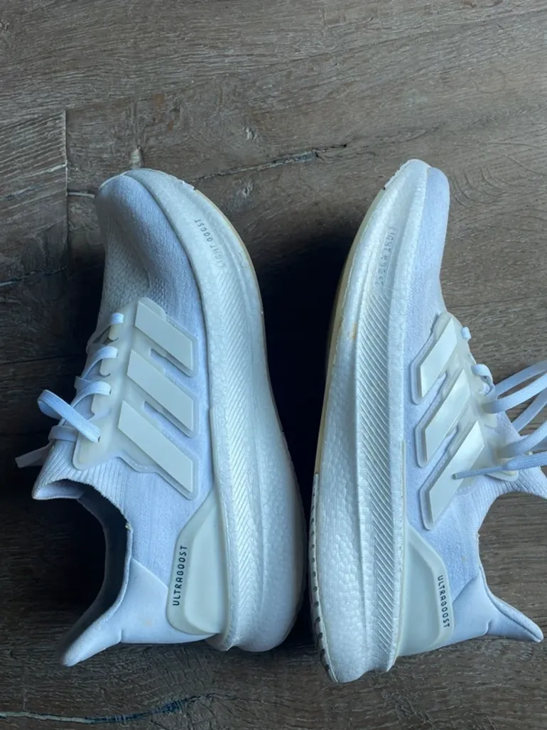 Adidas Ultraboost bike usato — immagine 4 di 8