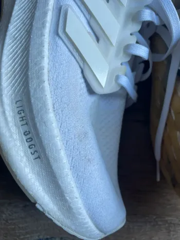 Adidas Ultraboost bike usato — immagine 7 di 8