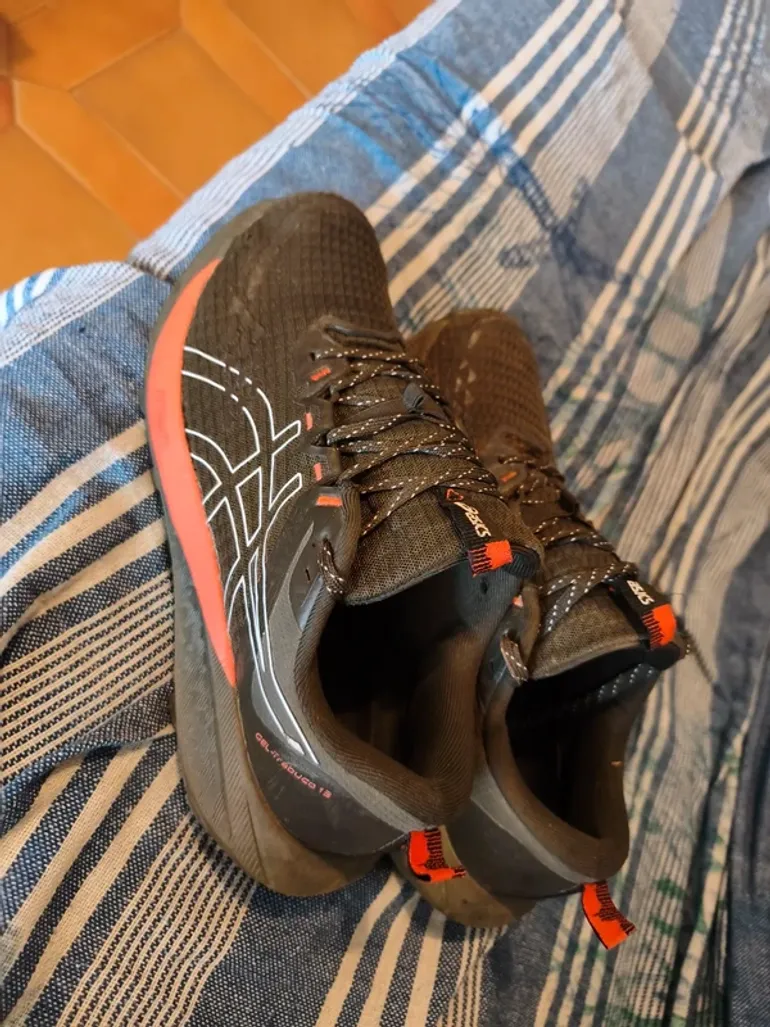 Used Asics Trabuco 13 bike — image 5 of 6