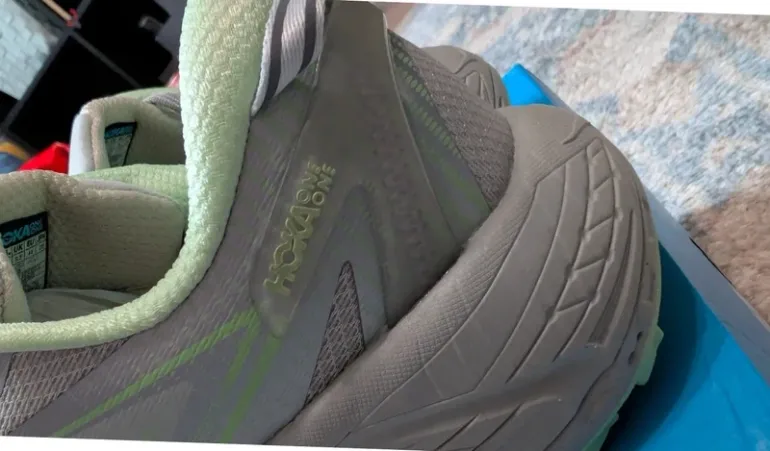 Hoka Mafate Speed 2 bike d'occasion — image 8 sur 11