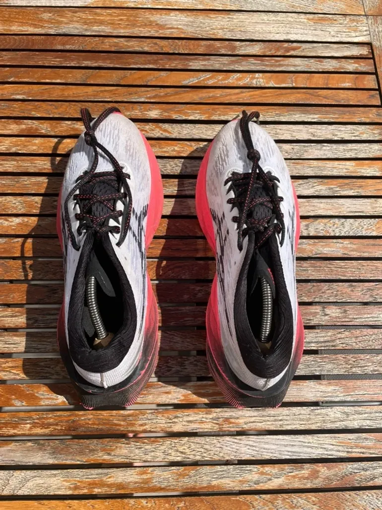 Gebrauchtes Asics Nova Blast bike — Bild 4 von 5