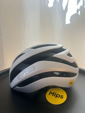 Brugt Giro Cielo Mips bike — billede 1 af 6