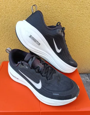 Used Nike Vomero Plus bike — image 1 of 8