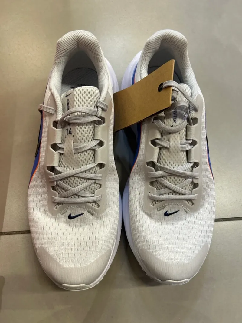 Used Nike Downshifter 14 Running Shoes