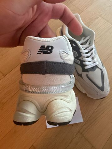 Brugt New Balance 9060 bike — billede 3 af 5