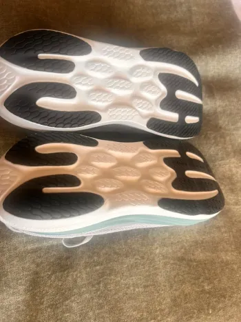New Balance 1080 bike usato — immagine 4 di 6