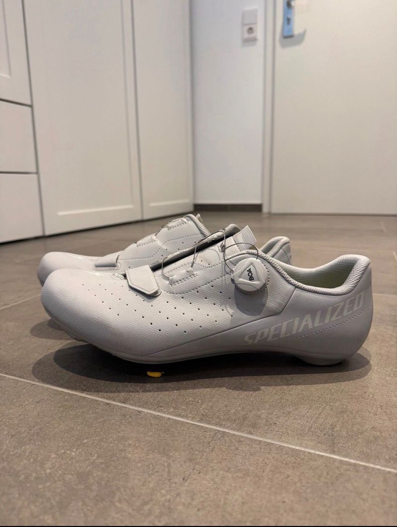 Used Specialized Torch 1.0 Cycling Shoes