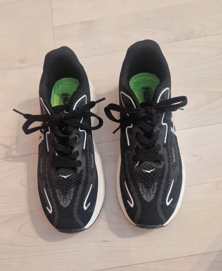 Used Hoka Clifton 10 bike — image 4 of 8