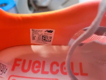 Použité New Balance FuelCell SuperComp Elite v5 bike — obrázek 6 z 8