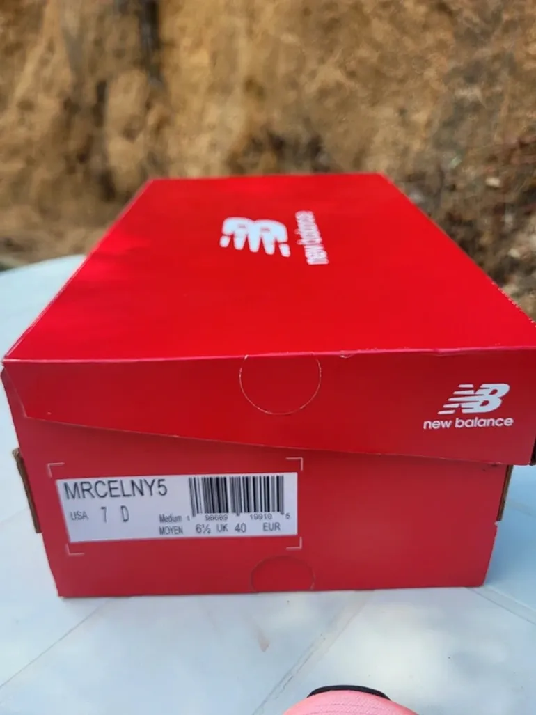 Použité New Balance FuelCell SuperComp Elite v5 bike — obrázek 7 z 8