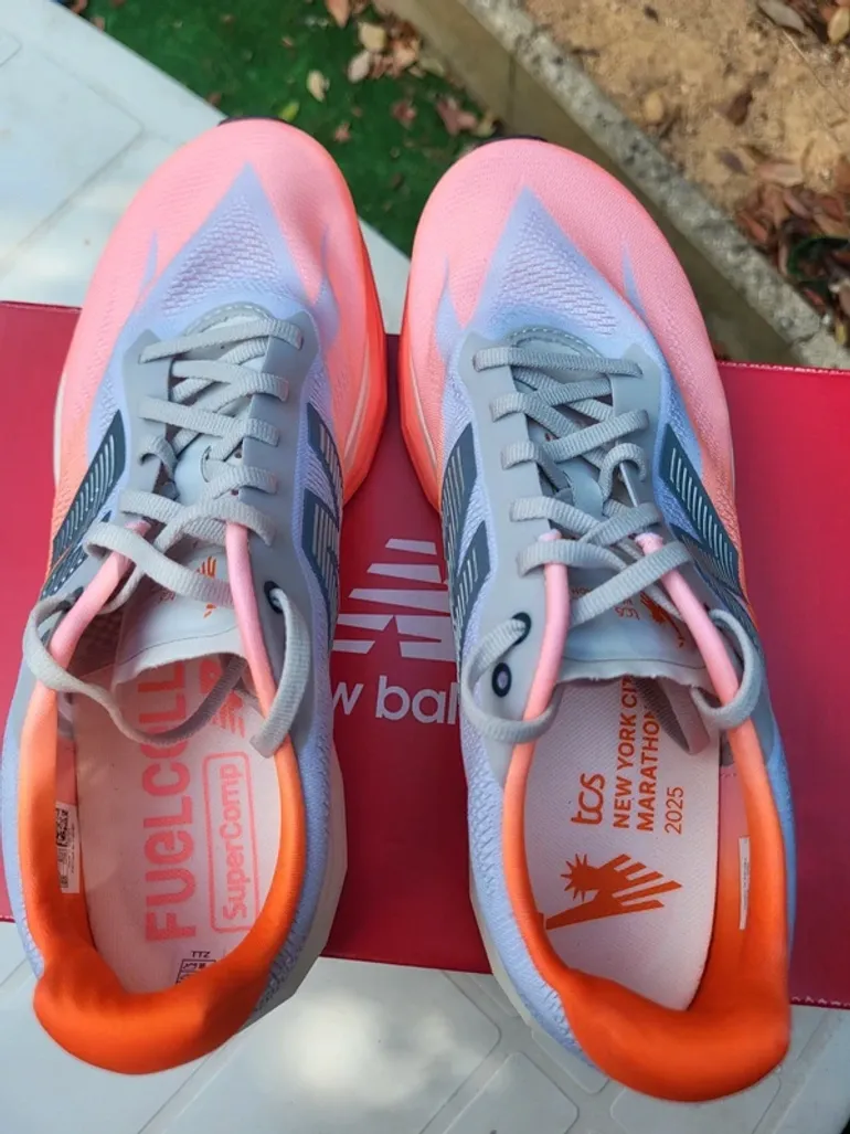 Použité New Balance FuelCell SuperComp Elite v5 bike — obrázek 4 z 8