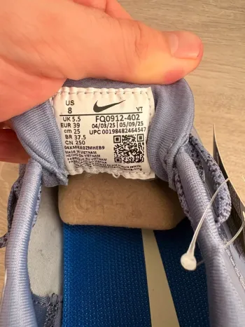 Used Nike Trail 5 GTX bike — image 9 of 10
