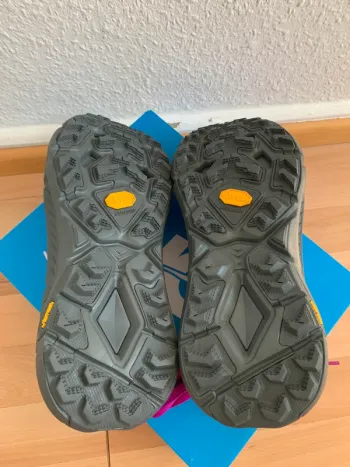 Używany Hoka Speed 4 Lite bike — zdjęcie 2 z 3