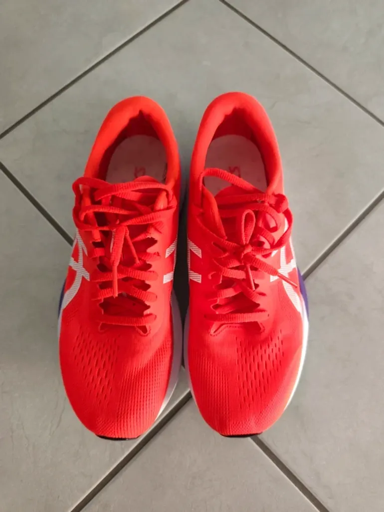 Used Asics Magic Speed 4 bike — image 5 of 6