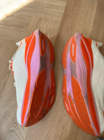 Used Orange HOKA Baskets 2025 bike — image 4 of 6