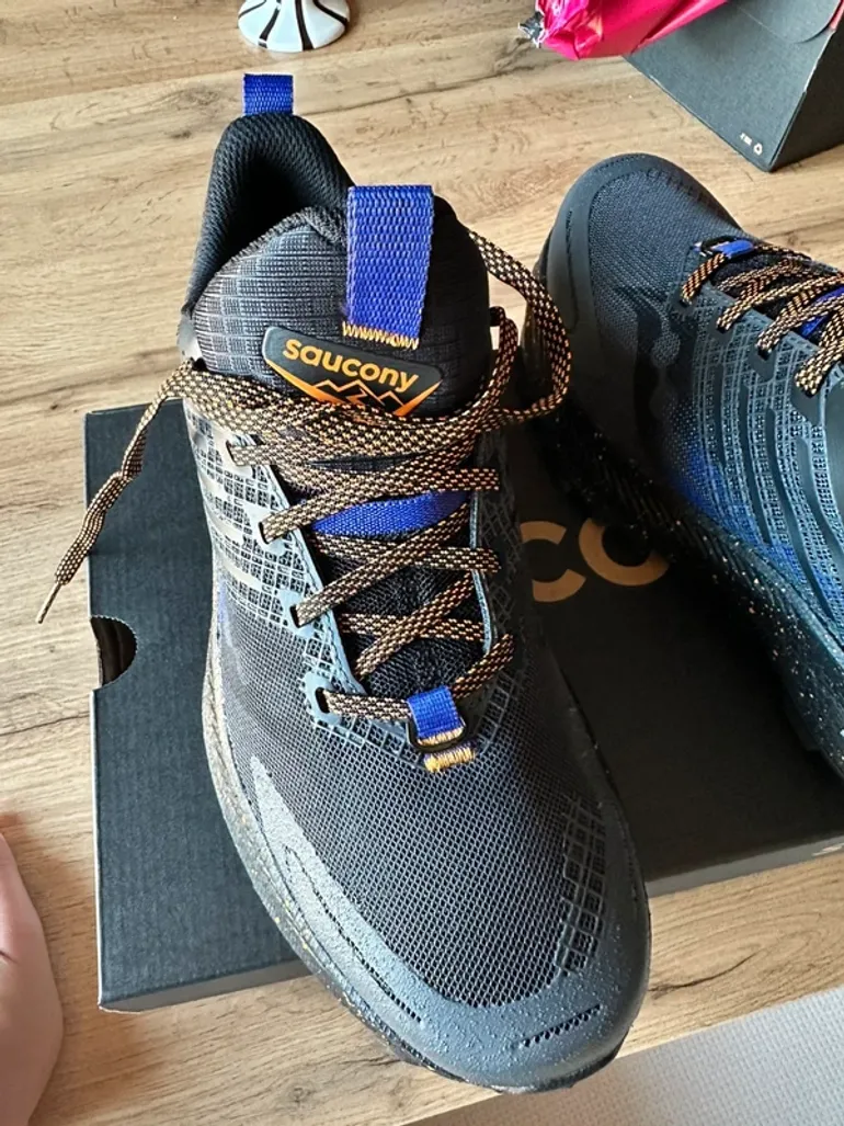 Używany Saucony Running & Trail Shoes bike — zdjęcie 4 z 5